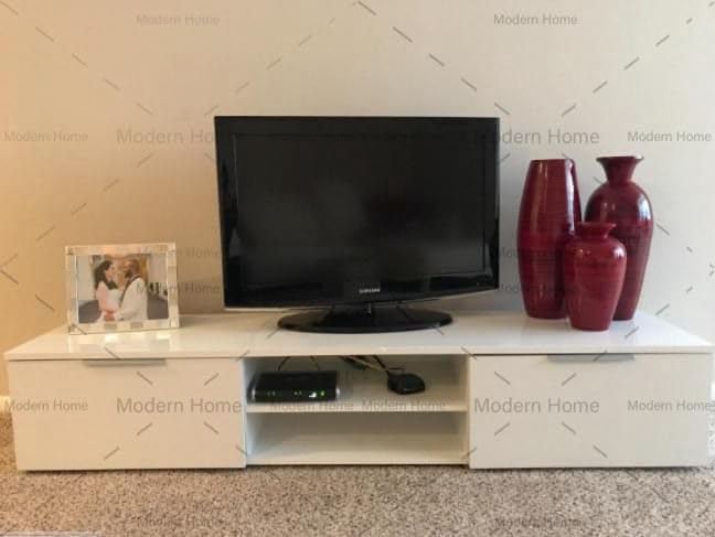 TV Unit in Clean White Finish, Large 160cm Entertainment Center Console Suitable for Big Screens and Decor, Sleek and Minimalist Design for Living Room