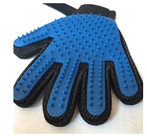 Wilkwish Useful Waterproof Pet Grooming Glove Cat and Dog Shedding Brush