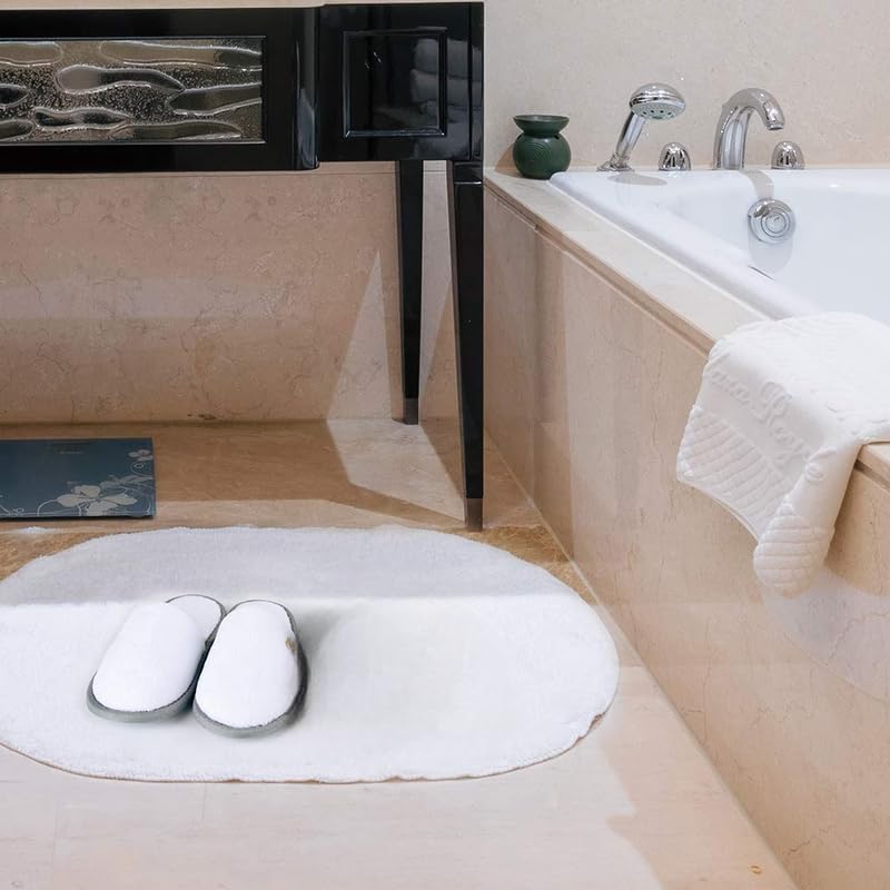 INtex HOME Closed Toe Slippers - Ultra-Soft Fluffy Coral Fleece with Padded Sole for Comfort - Ideal for Guests Hotels and Travel - Unisex - 1 Pair - White x Grey, One Size