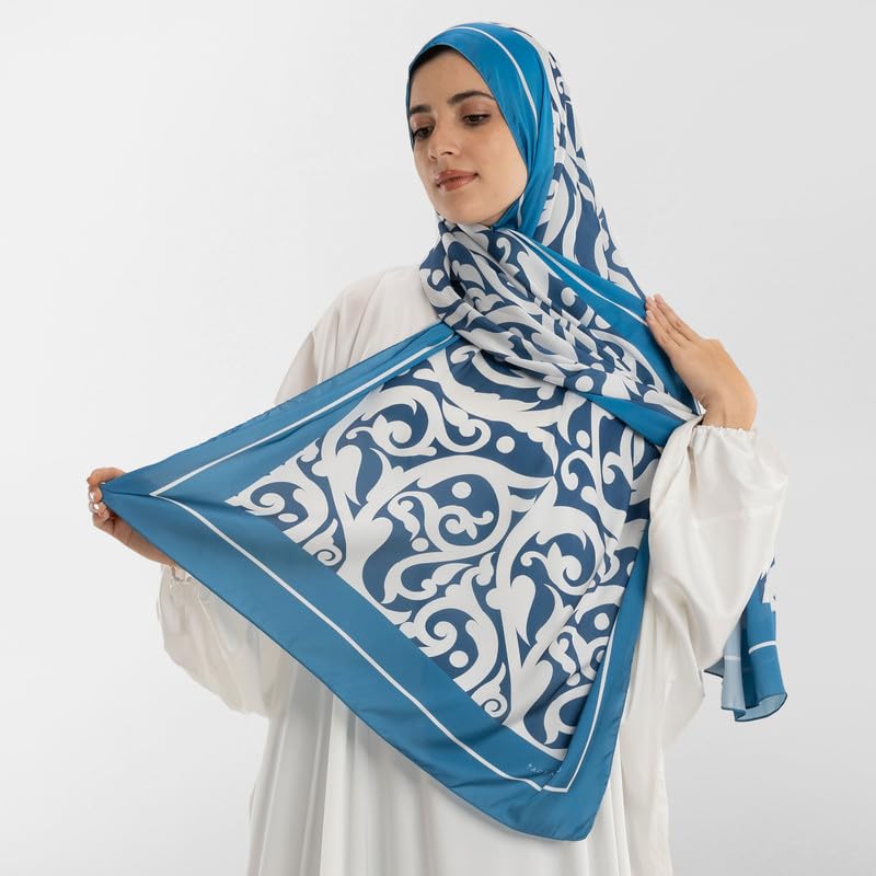 Isdal Al-Hedaya Women's Prayer Dress, a One-Piece Garment in Blue & White made from Soft Satin Fabric for Full Coverage, One Size Fits All, a Comfortable Abaya Khimar for Daily Salah