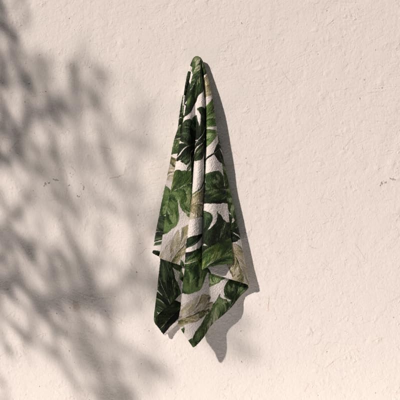 Richy Leaf Beach Towel, a Soft and Absorbent Towel for Adults and Kids, 70x140 cm, Green & White, a Quick-Drying and Sand-Resistant Towel for the Beach, Pool, Travel, or Yoga