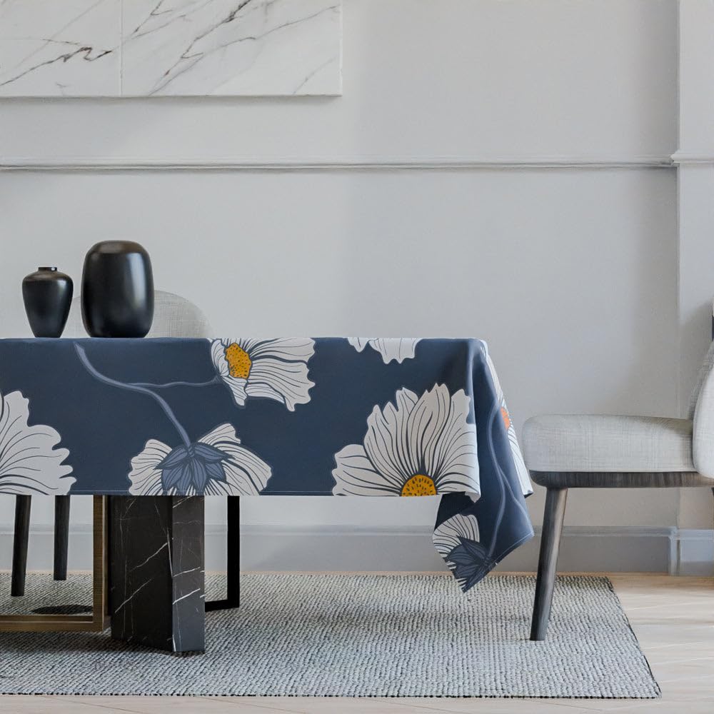 Velvet Tablecloth – Elegant and Durable Polyester Table Cover, Stain-Resistant, Machine Washable, Perfect for Dining, Kitchen & Events