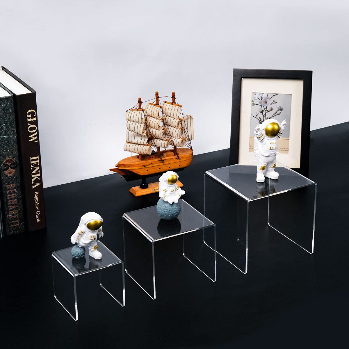2 Sets of Clear Acrylic Display Risers, 3-Tier Stand Showcases for Dessert Tables, Jewelry Displays, Collectibles, Retail Counters, Sturdy Transparent Presentation, Clear