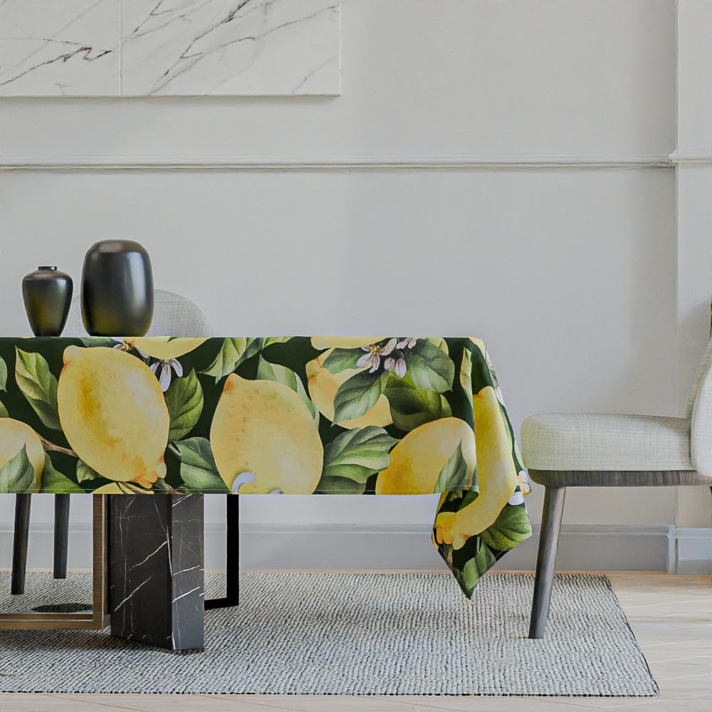 Velvet Tablecloth – Elegant and Durable Polyester Table Cover, Stain-Resistant, Machine Washable, Perfect for Dining, Kitchen & Events