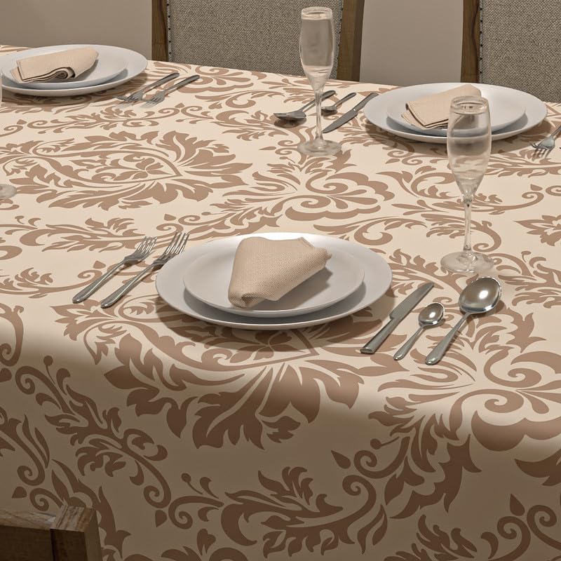 Sophia Tablecloth and Napkins Set - 6 Pieces - Satin Material
