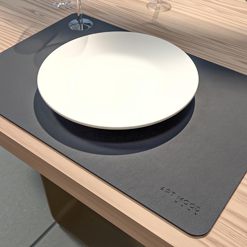 Leather Placemats and Cover Holder - Set of 2 Placemats, 2 Cover Holders Durable for Dinner Plate, Dining Table