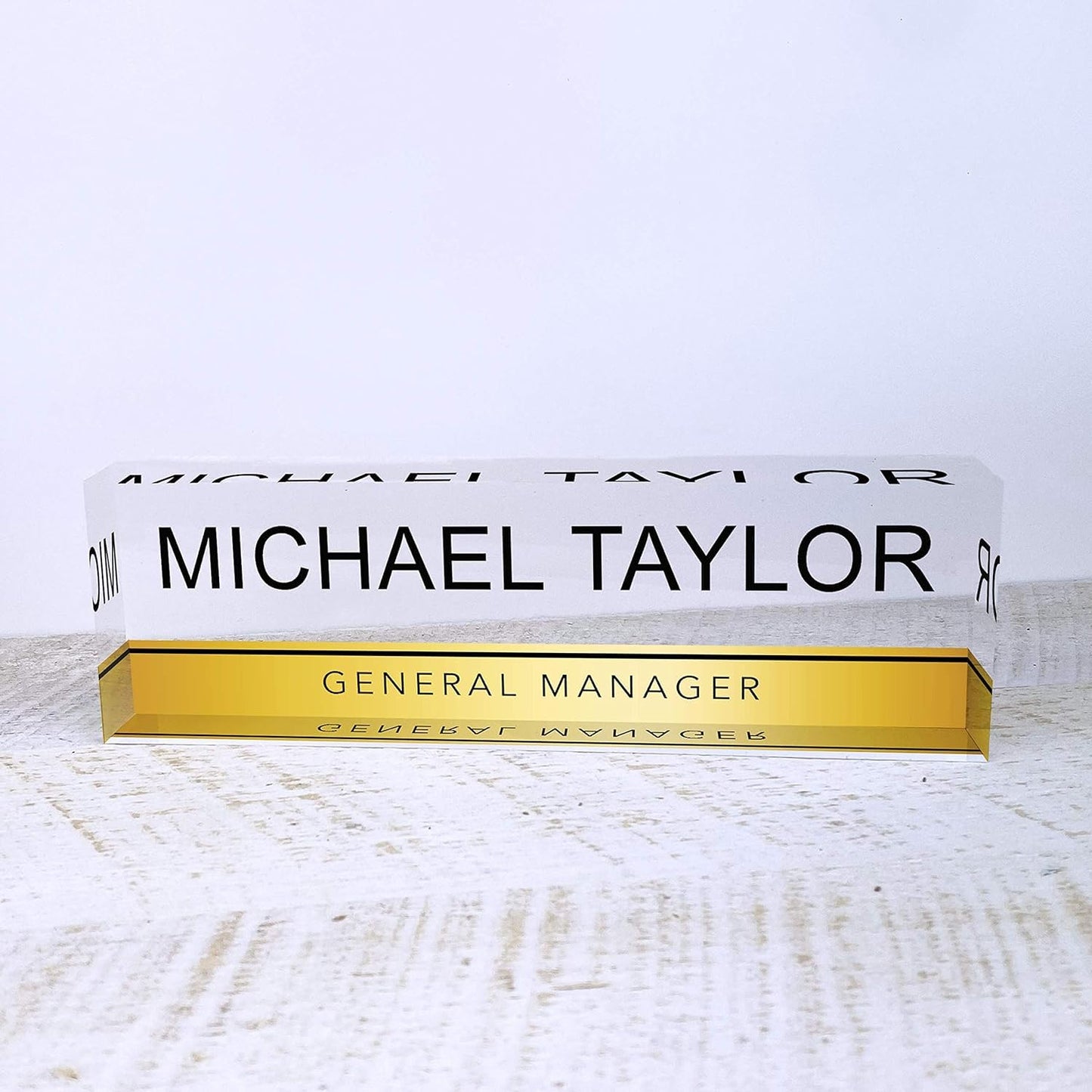 Best Media, Personalized Name Plate for Desks (20x3x6 cm), Custom Desk Name Plate with Name and Credentials, Office Desk Decor