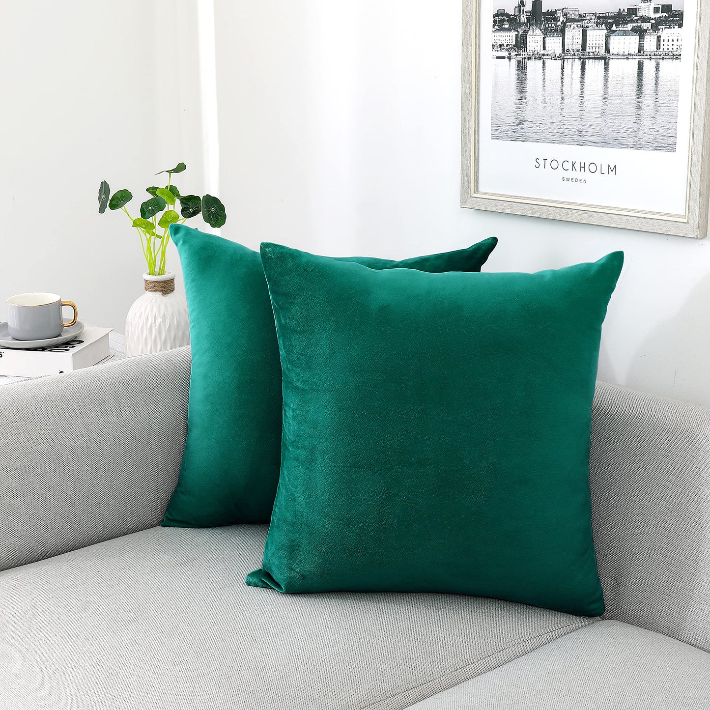 Soft Thick Velvet Throw Pillow Covers Decorative Square Cushion Cover For Couch Sofa Bedroom Living Room - set of 2 Pieces