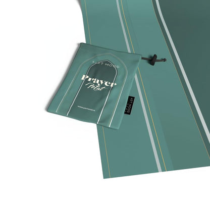Al-Taqwa Waterproof Prayer Mat, a Durable Rug in Green made from Easy-to-Clean Material, 68x117 cm, for Comfortable Prayer, Ideal for Outdoor, Indoor, and Travel Use, Washable Salah Mat