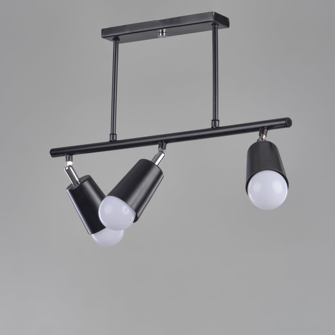 نجفه شوب تراك لايت تصميم عصري وتوزيع متوازن للإضاءة. يتميز بزاوية إضاءة واسعة تضمن انتشار الضوء بشكل متساوٍ في جميع الاتجاهات Black Track Light 3 Bulbs from Nagafa Shop SLTRB-3