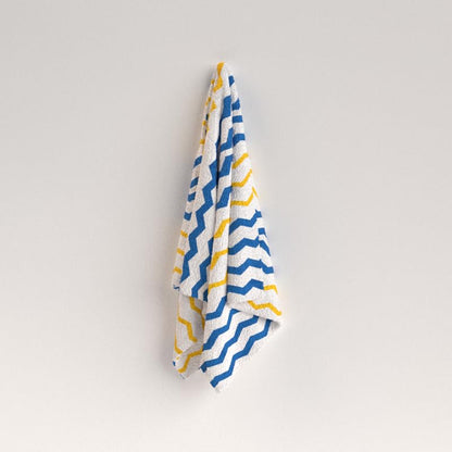 Zigzag Beach Towel, a Soft and Absorbent Towel for Adults and Kids, 70x140 cm, Blue, Yellow & White, a Quick-Drying and Sand-Resistant Towel for the Beach, Pool, or Travel