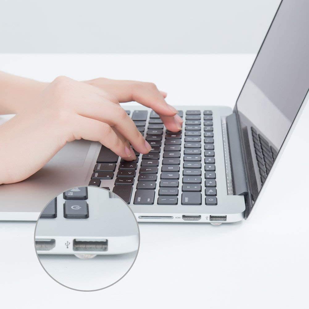 200 Pieces Rubber Feet Pads, Adhesive Buffer Door Bumpers Self Stick Noise 9 x 3mm Diameter (Clear)