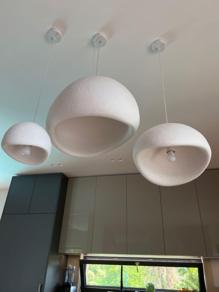 نجفة شوب - نجفة معلقة مودرن 3 قطع فايبر جلاس أبيض – إضاءة سقف ديكور للمطبخ والسفرة – قابلة لتعديل الارتفاع – تصميم بسيط وعصري – تصلح للاستخدام المنفصل أو المجمع G-3H-WH