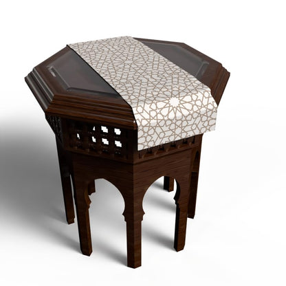 مفرش طاولة نوفا مخملي باللونين الأبيض والبيج، قطعة مركزية مزخرفة بمقاس 35×140 سم بنمط إسلامي مستوحى من السماء، مثالي لديكور طعام هادئ وروحاني في رمضان أو العيد.