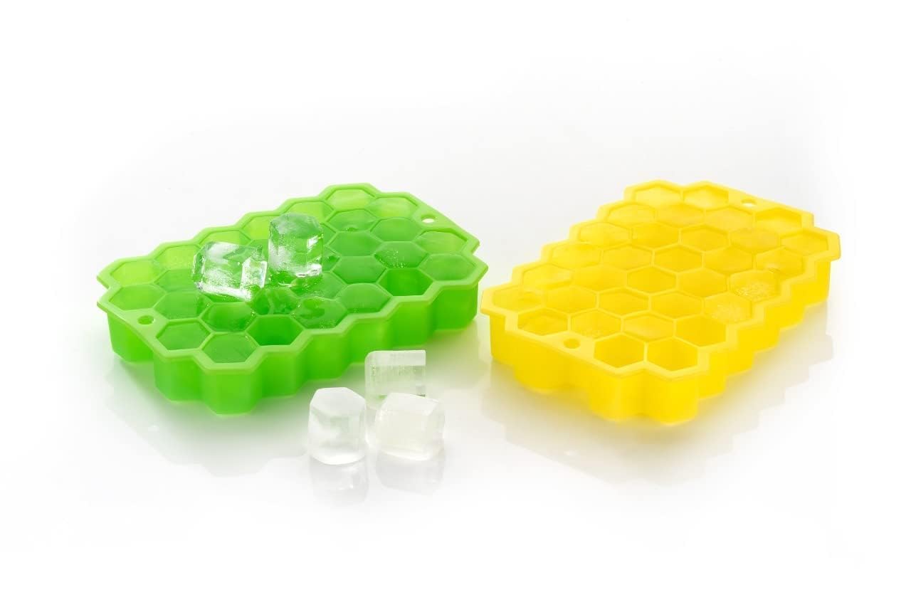 Windbuzz Flexible Silicone Honeycomb 37 Cavity Ice Cube Tray with Lid Trays for Freezer Moulds Small Cubes Whiskey Fridge Bar Soft Ice Cube Tray (Multicolor) (1)