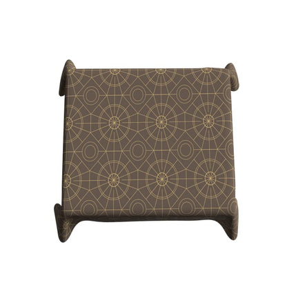 Islamteric Waterproof Tablecloth in Brown & Gold, a 140x140 cm Square Table Cover made from Spillproof Polyester, a Durable Protector with an Elegant Islamic Pattern for Dining
