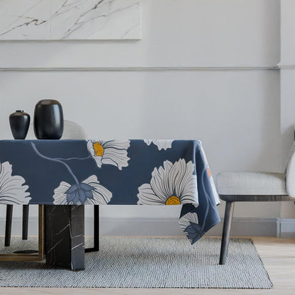 Velvet Tablecloth – Elegant and Durable Polyester Table Cover, Stain-Resistant, Machine Washable, Perfect for Dining, Kitchen & Events