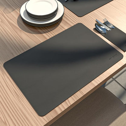 Leather Placemats and Cover Holder - Set of 2 Placemats, 2 Cover Holders Durable for Dinner Plate, Dining Table