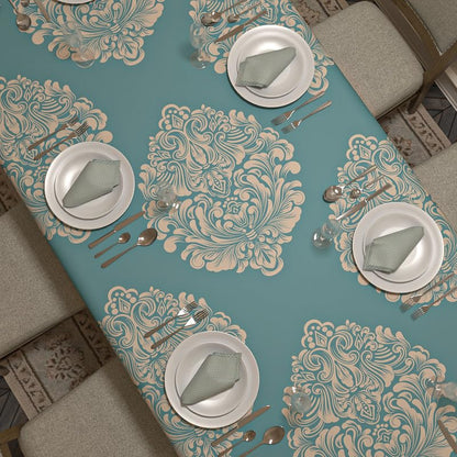 Queen Tablecloth and Napkins Set - 6 Pieces - Satin Material