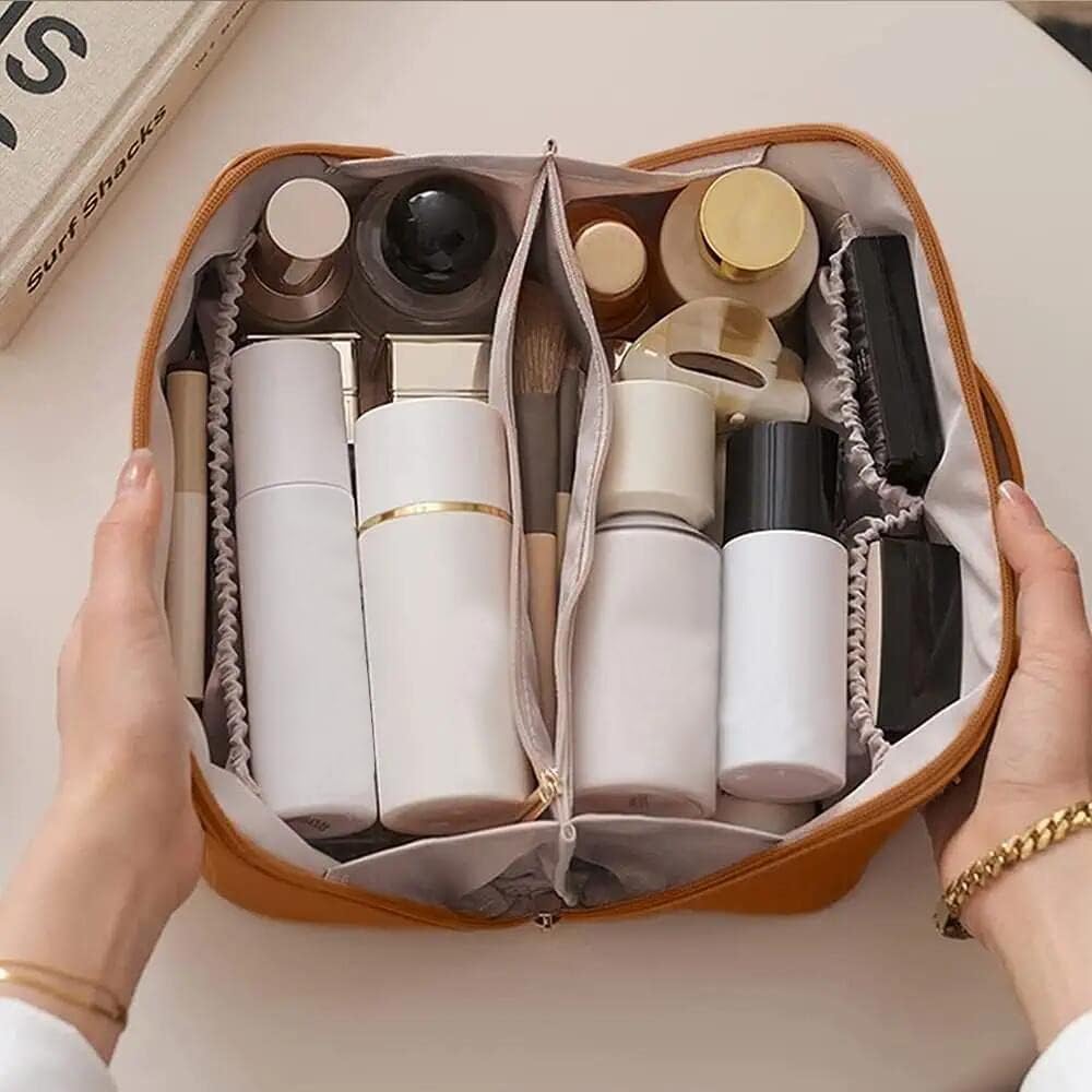 xinrongda Large-Capacity Travel Cosmetic Bag for Women, Multifunction Makeup Bags, Portable Cosmetic Bag with Handle and Gold Zipper, Brown, Fashion