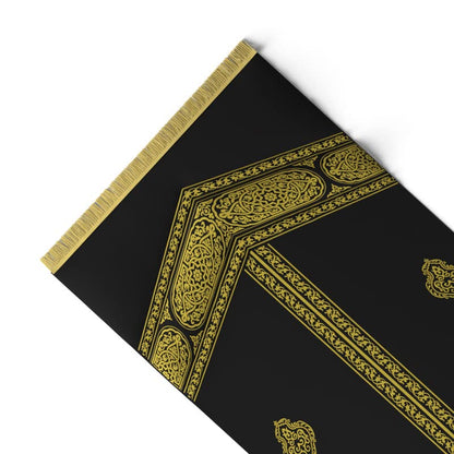 Velvet Padded Prayer Mat in Gold & Black, 68x117 cm, a premium rug with a unique Mecca design and soft cushioning for a comfortable and spiritually uplifting prayer experience