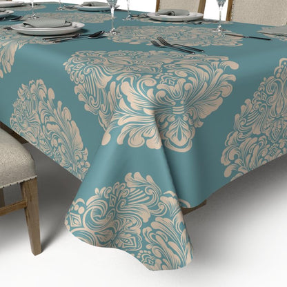 Queen Tablecloth and Napkins Set - 6 Pieces - Satin Material