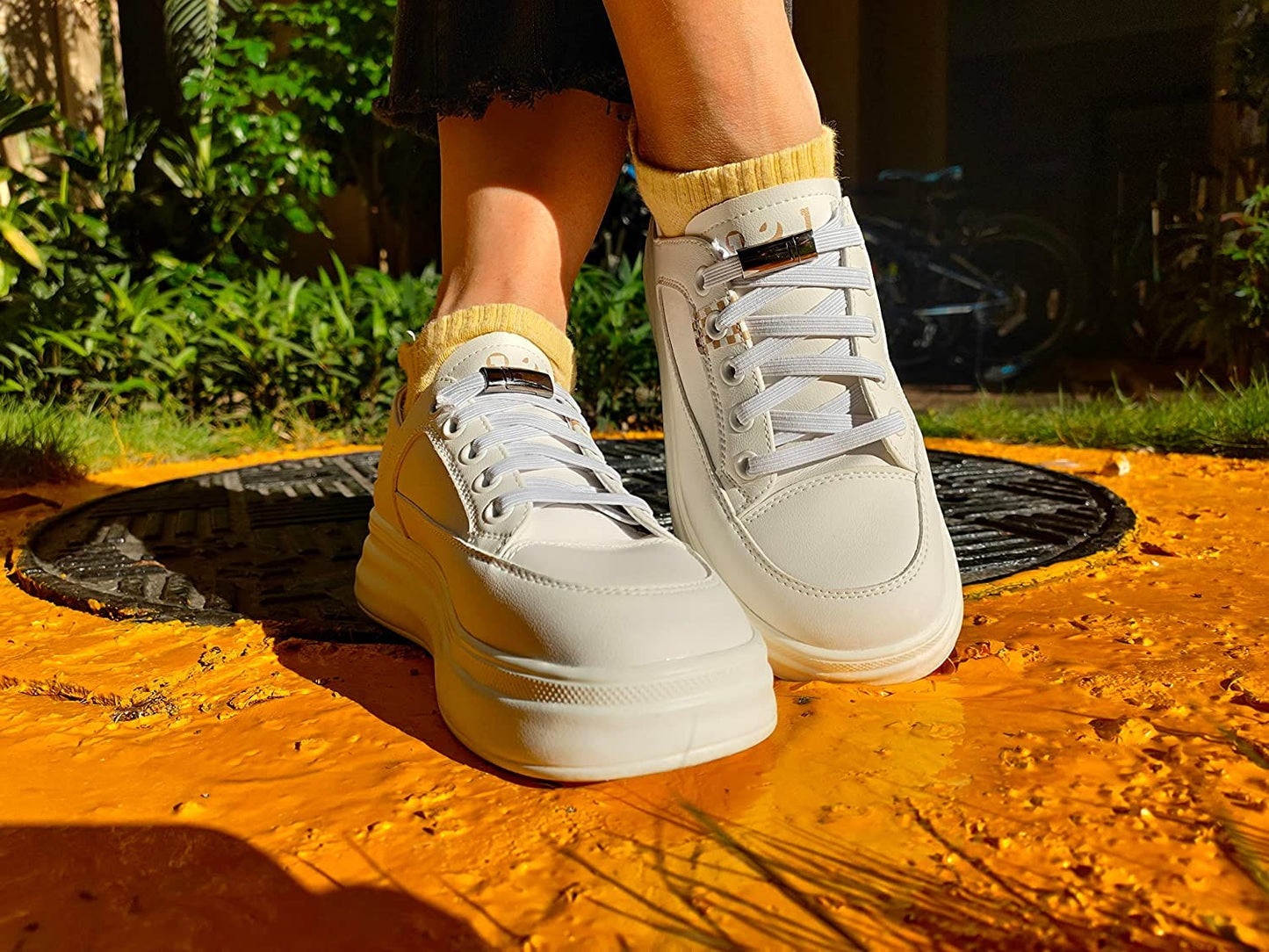 Elastic No Tie Flat Shoe Laces for Sneakers, Stretch Tieless Shoelaces for Kids & Adults, Magnetic Shoes Strings (Black)