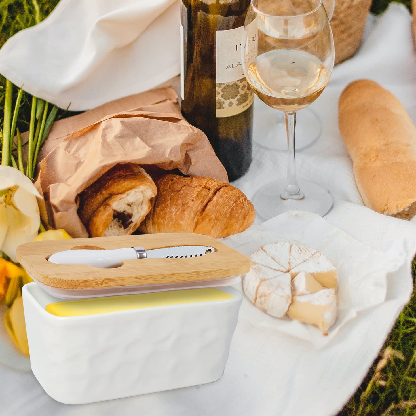 Porcelain Butter Dish,Butter Dishes with Knife and Double Silicone Seal Lid,Cheese Container,White