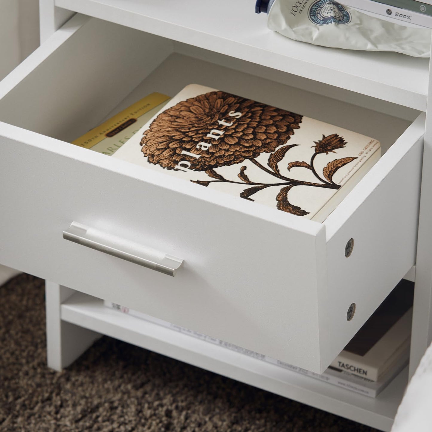 Bedside Table with 1 Drawer and 1 Niche in White, Compact Nightstand with Open and Closed Storage, Minimalist End Table for Bedroom, SmalLand FunctionaLSide Cabinet