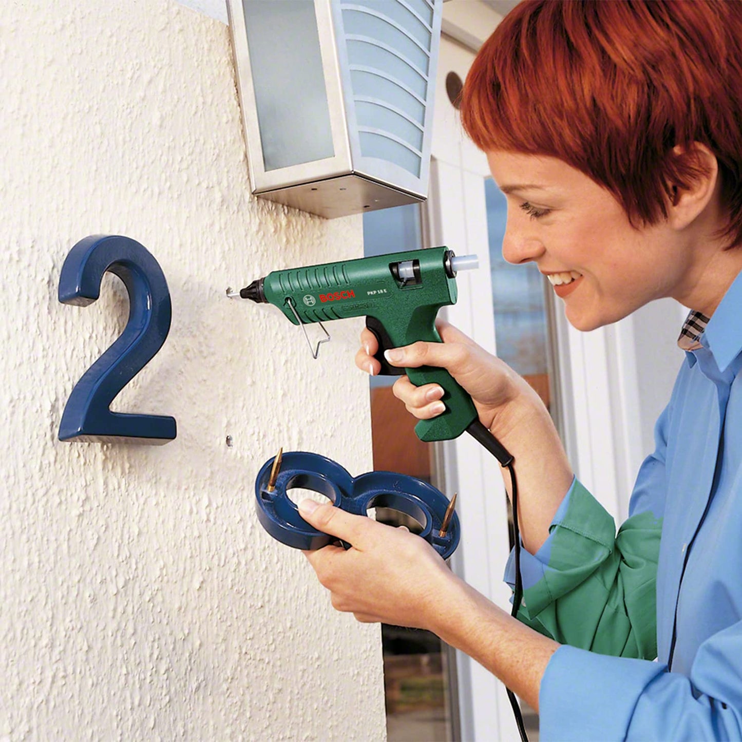 Bosch Home and Garden Glue Gun PKP 18 E (1 x Extra-Length Nozzle, Glue Stick, 240 V)