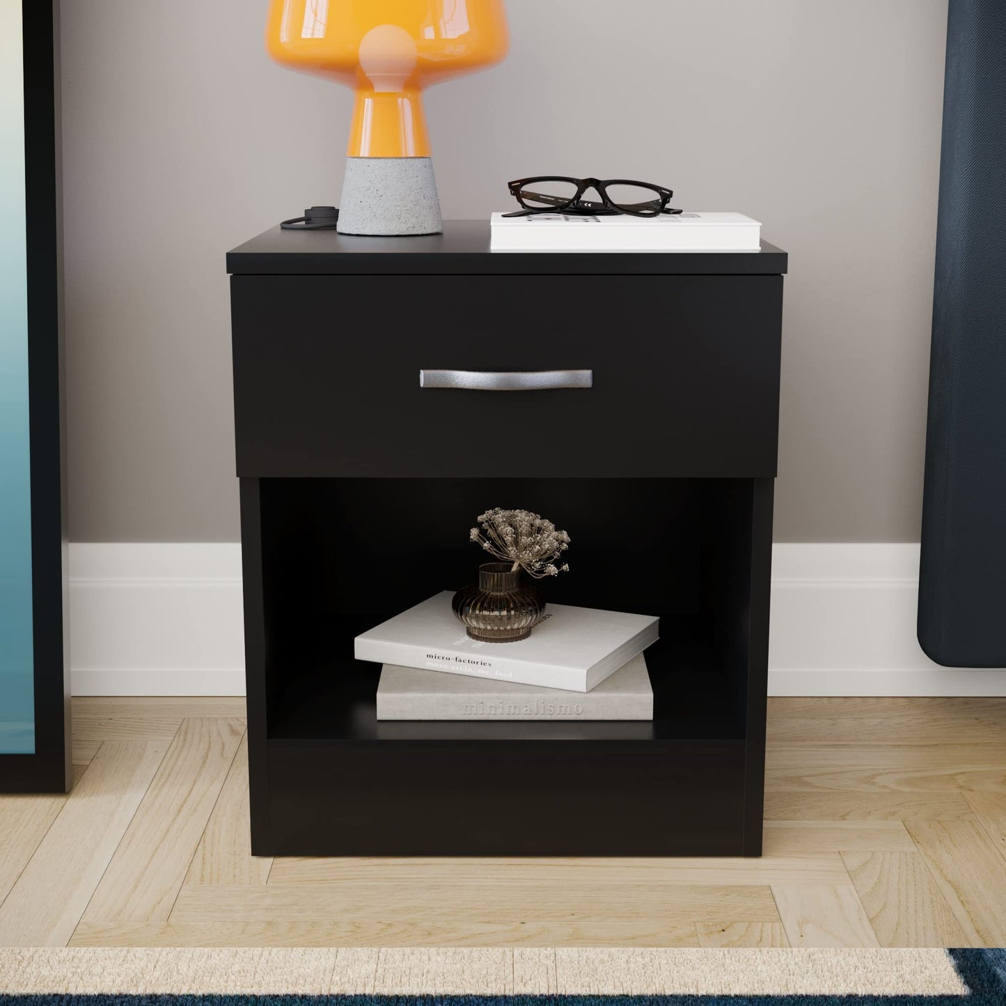 Bedside Table with 1 Drawer, a compact and stylish Nightstand and Bedside Cabinet for bedroom storage, presented in a sleek and versatile Black finish
