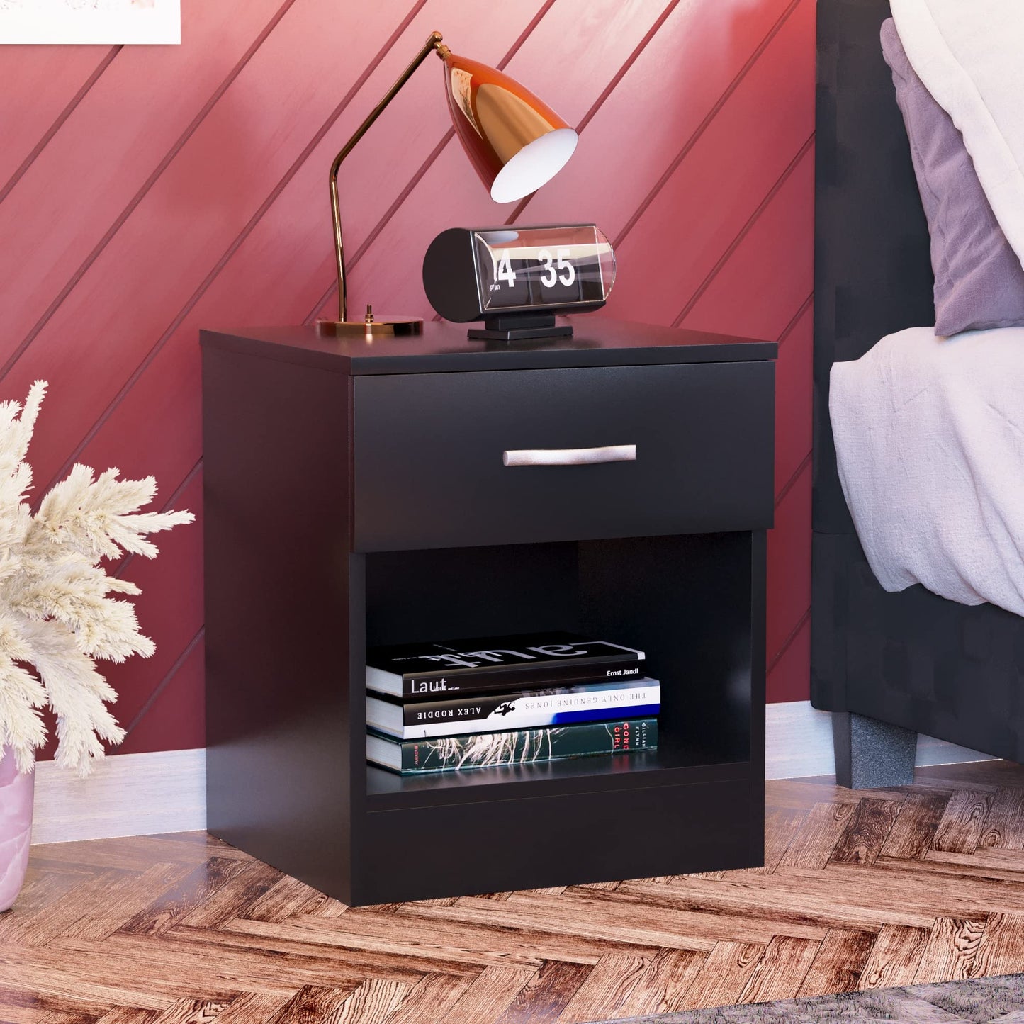 Bedside Table with 1 Drawer, a compact and stylish Nightstand and Bedside Cabinet for bedroom storage, presented in a sleek and versatile Black finish