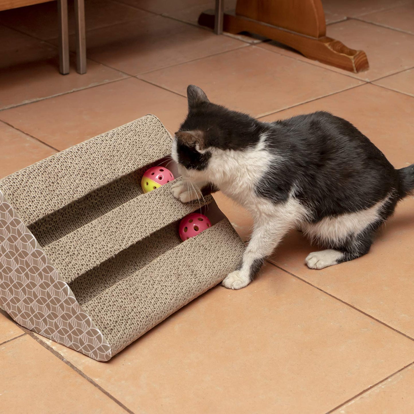 Bymia Pets Cardboard Cat Scratcher toy kitten scratch board posts - includes Catnip